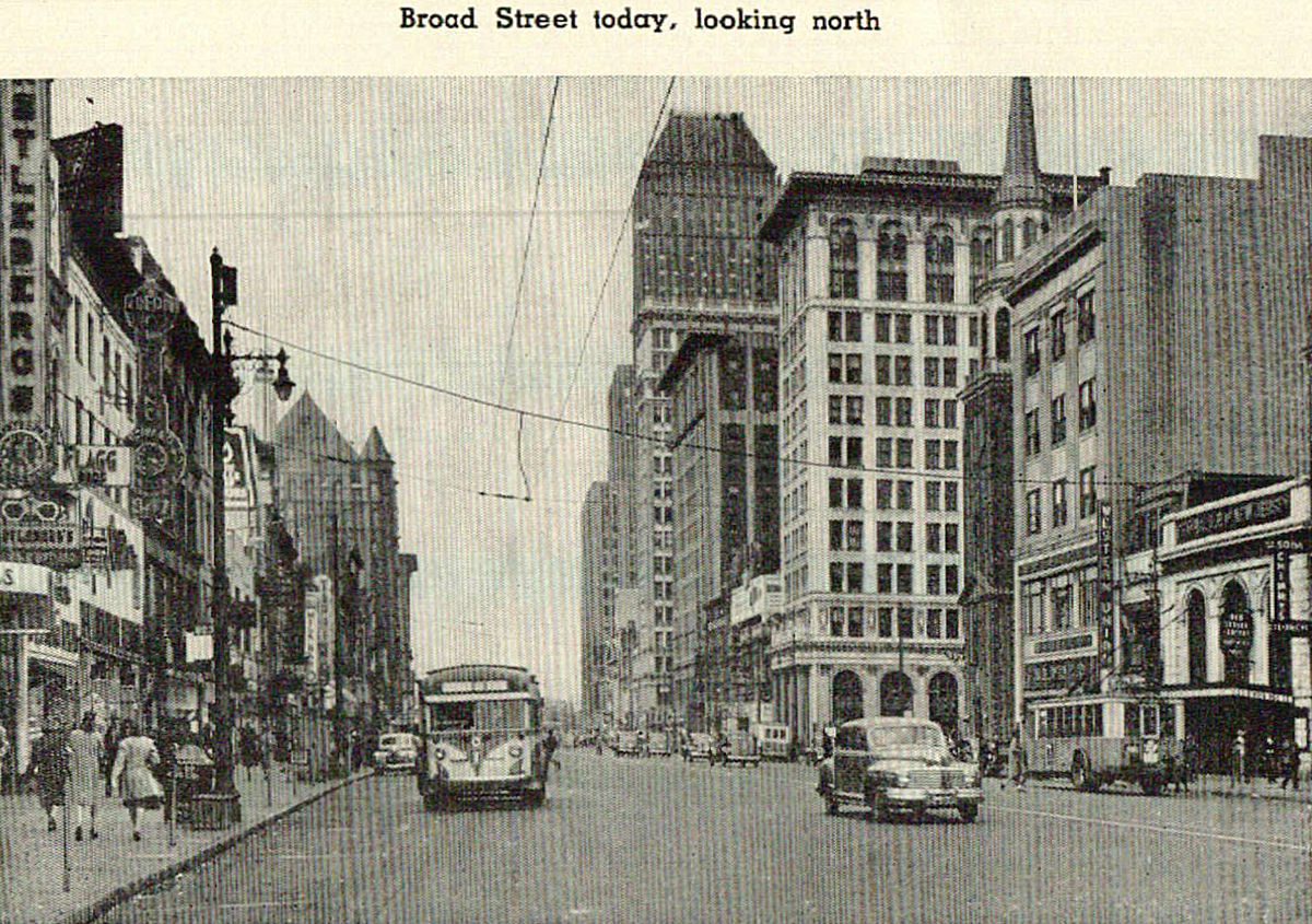 1948
Right Side
Photo from the Newark Municipal Yearbook 1948
