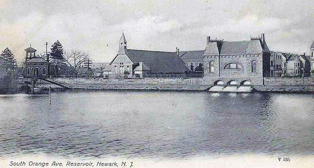 Viewed from the Reservoir
Postcard
